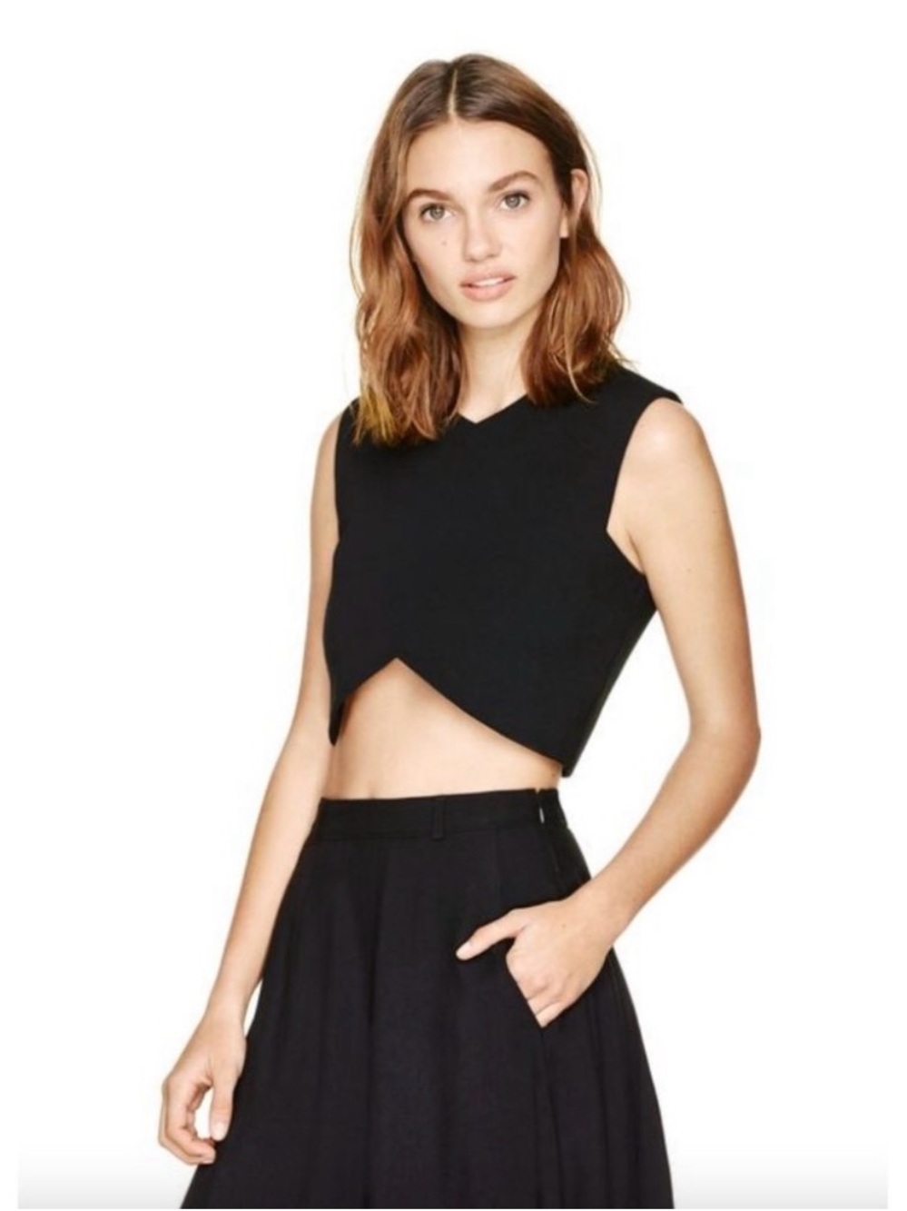 NWT Talula Manzanita Crop by Aritzia